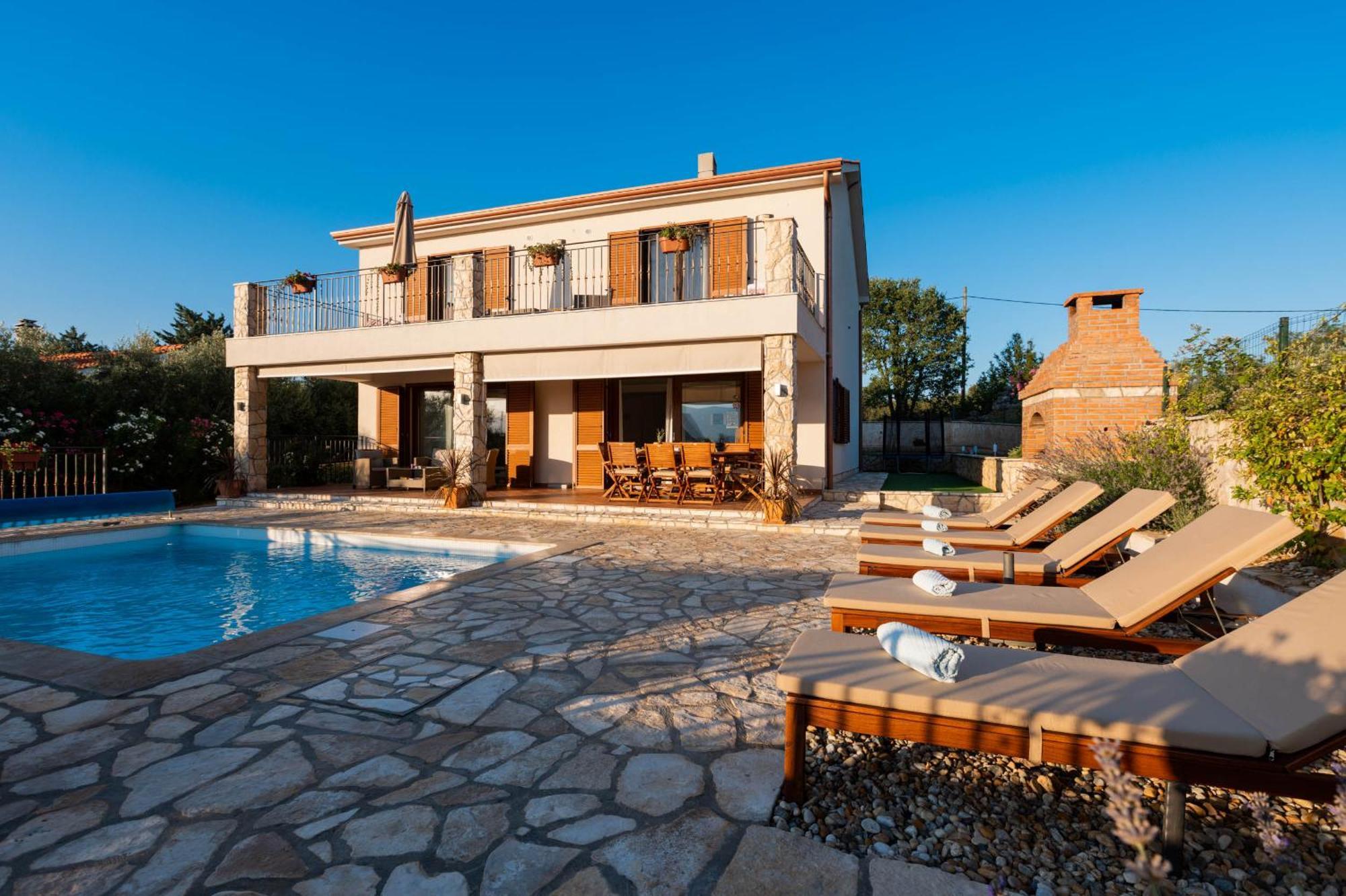 Villa Sara - Perfect Family Holiday Brzac Extérieur photo